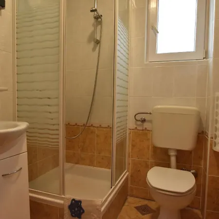 Appartement Luxurious In With Garden *